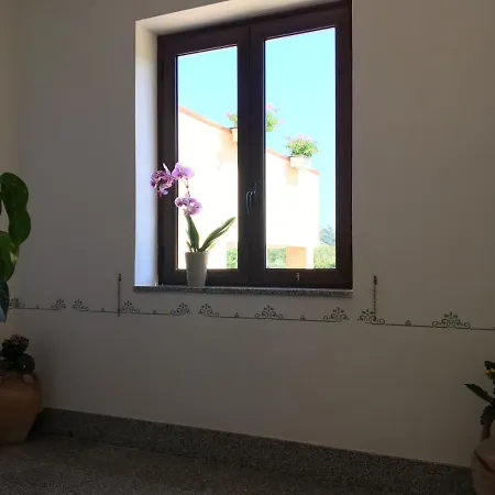 La Casa Di Nonna Anna Bed & Breakfast 4*